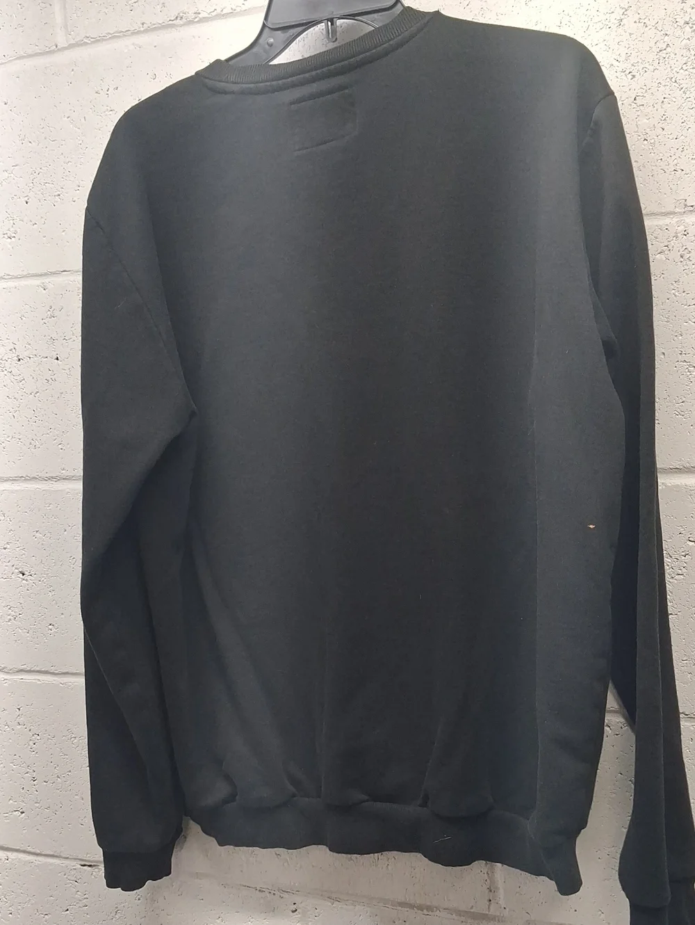 GUESS Men's Black Embroidered Logo Sweatshirt
